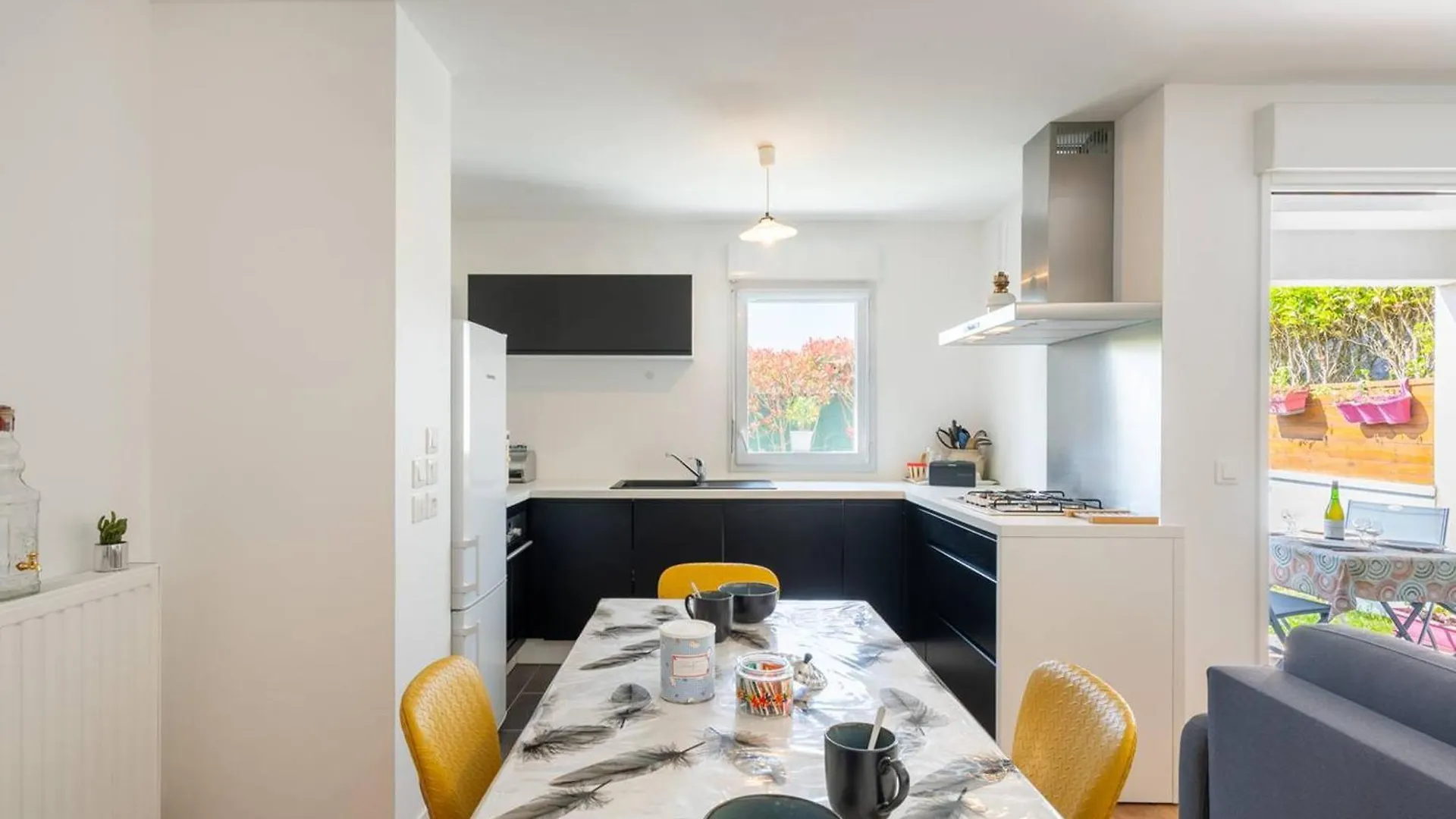 Διαμέρισμα Carnac : Appartement T2 De Standing, 49M², Proche Marche, Plage Et Thalasso, Parking Inclus - Fr-1-477-243